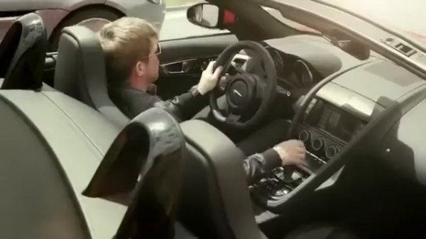 Новият Jaguar F-TYPE 2012 - Реклама