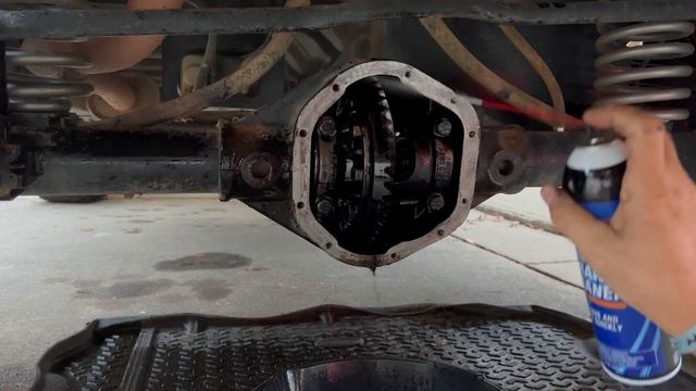 Jeep Wrangler Diff Cover Busted! - ARB Differential Cover Replacement and Upgrade смотреть онлайн