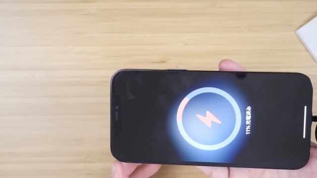【画期的】iPhone13とApple Watchを充電できて急速充電も可能なモバイルバッテリーがマジで便利すぎるからみんなに知って欲しい【CIO,ハイブリッドワイヤレスバッテリー,レビュー】 смотреть онлайн
