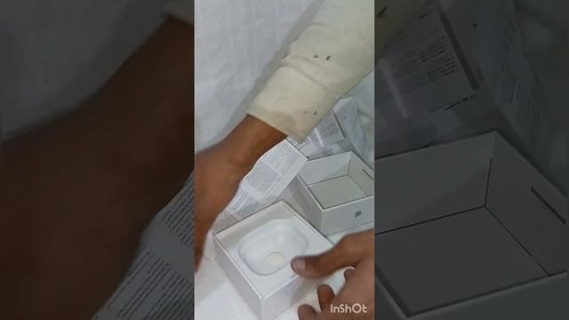 APPLE Airpods pro with Magsafe Charging case Bluetooth Headset (White, True Wireless) смотреть онлайн