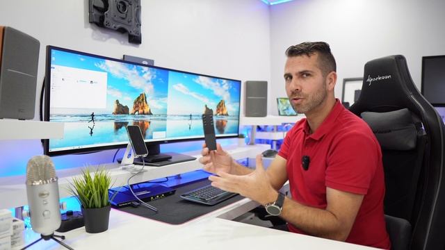 The PERFECT KVM for a Laptop + Desktop Setup | Hybrid TESmart KVM ! смотреть онлайн