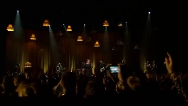 Adele - Rolling In The Deep (Live) Itunes Festival HD
