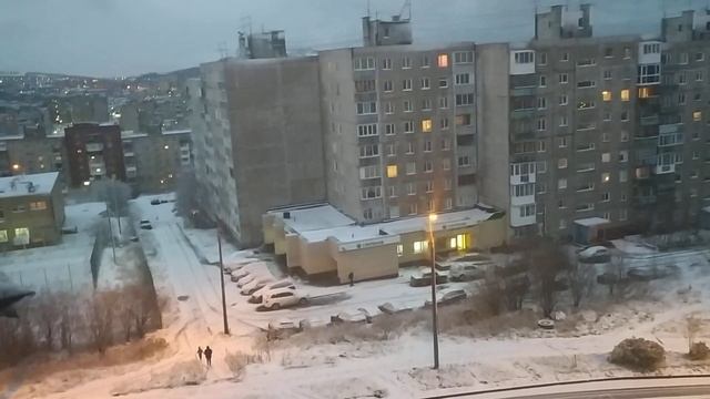 108. Мурманск. С утра из окна.
