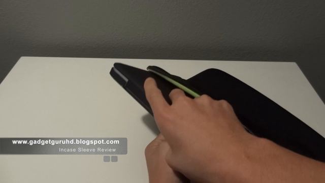 Incase Sleeve Review смотреть онлайн