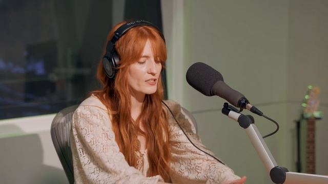 Florence + the Machine: ‘Dance Fever’ and Lessons from the Indie Scene in London | Apple Music смотреть онлайн