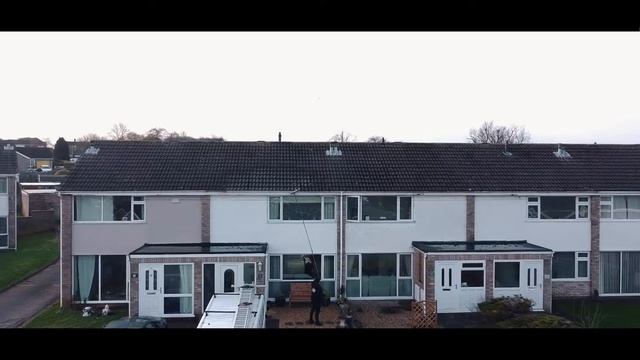 Window Cleaner in Lincoln | Lincolnshire | Lincs Window Cleaning Ltd смотреть онлайн