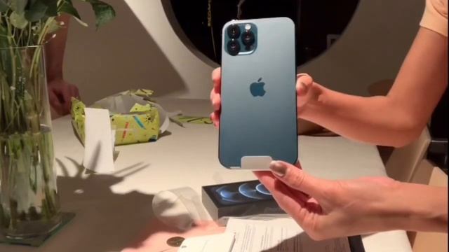 iPhone 12 Pro Max unboxing || Birthday gift’s from my hubby смотреть онлайн