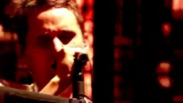 MUSE - Hysteria - Live at Glastonbury Festival 2010 (HQ)