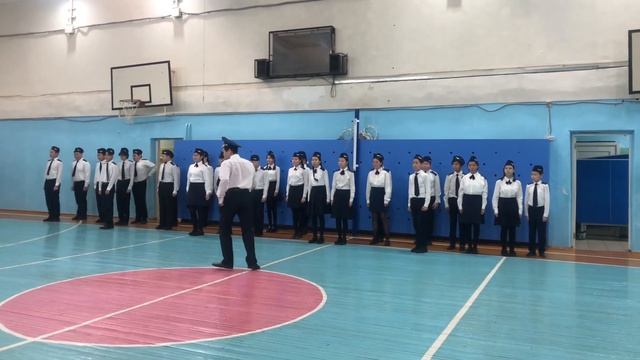 Смотр строя и песни. 7б класс смотреть онлайн