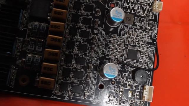 MSI 5870 Lightning - Volt Modding смотреть онлайн