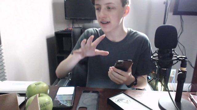 Unboxing the IPHONE 12 PRO!! смотреть онлайн