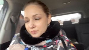 ВЛОГ Мы в шоке ! Кошка СИНДИ сходила в туалет на нашу КРОВАТЬ! Поменяли входную дверь ! Мои обновки