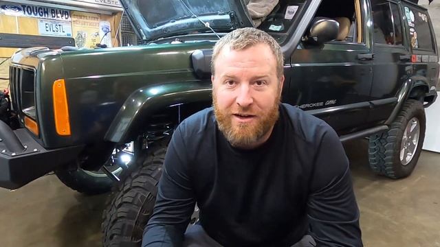 Jeep Cherokee Rear Main seal replacement 3rd try..... смотреть онлайн