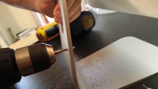 IMAC 21.5 WALL MOUNT TUTORIAL!!! смотреть онлайн