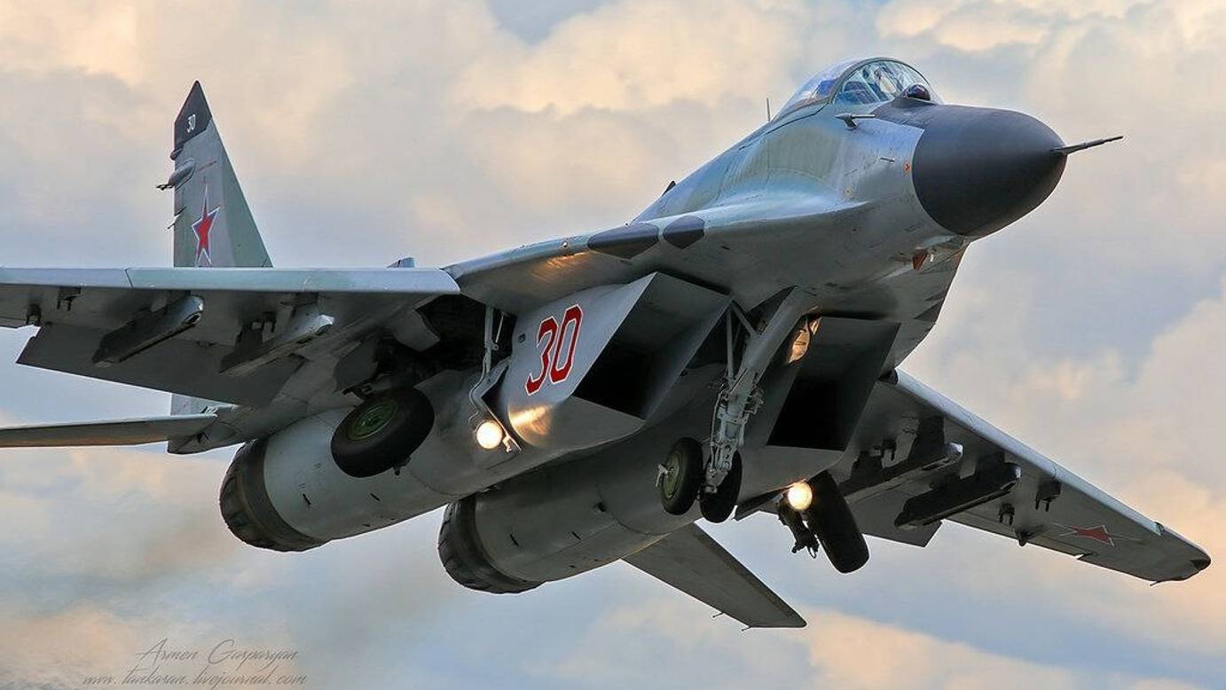 ВОЕНЭЛЕКТРОСИМ | DCS WORLD | МиГ-29 на охоте смотреть онлайн