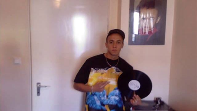 DJ Nice 1- Nice 1 can scratch (Live mix) смотреть онлайн