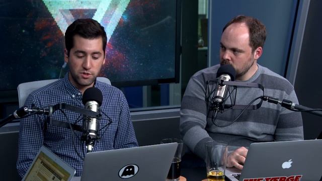 The Vergecast 099: iPad Air, Nokia's Lumia 1520, and BBM смотреть онлайн