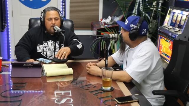 Lets talk about Adam 22 and the fall of no jumper смотреть онлайн