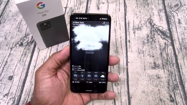 Google Pixel 5a 5G "Real Review" - Stock Android is Still The Best! смотреть онлайн