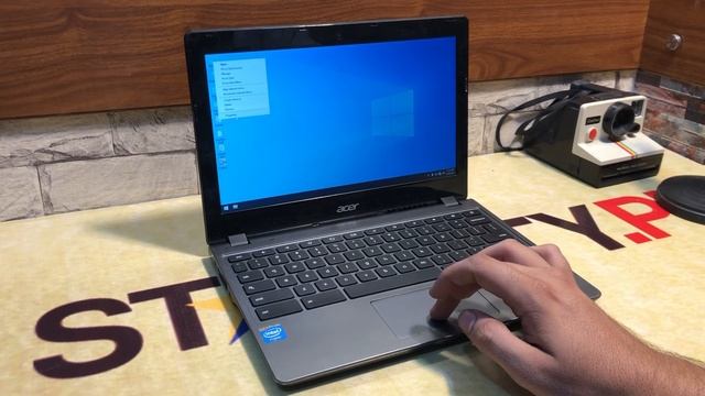 Acer Chromebook C720 Windows Edition is Back 💻 смотреть онлайн