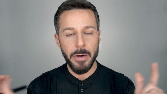 Top 5 Favourite MAC Cosmetics products By Flavio Miguel смотреть онлайн