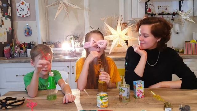 Угадай напиток Челлендж! Попробуй угадать по вкусу! Кто угадает напиток, получит приз!!! Play Doh!! смотреть онлайн