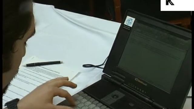1990s Writer at Work on Laptop Computer, Author смотреть онлайн