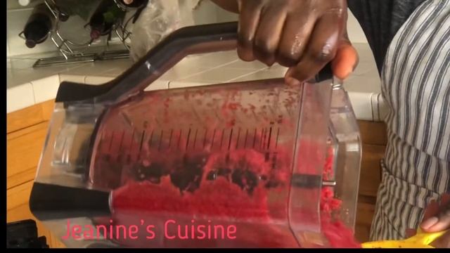How to make apple, carrots, beets and ginger juice and his Benefits. ABCG juice. смотреть онлайн