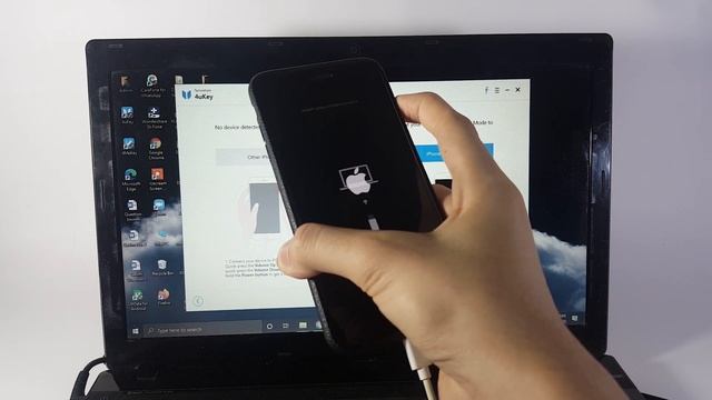 iPhone is disabled Connect to iTunes - How to Unlock disabled iPhone without Password - iOS 14 смотреть онлайн
