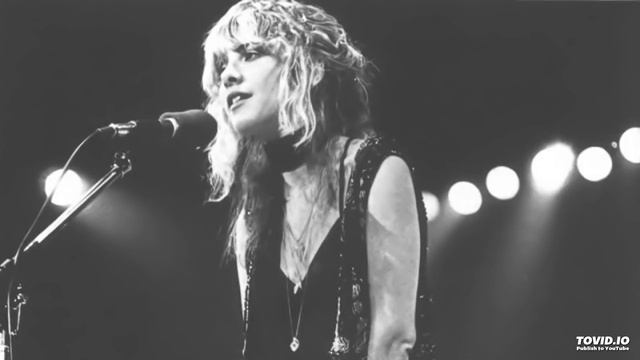 Stevie Nicks-Thrown Down (Wall of Sound version) смотреть онлайн