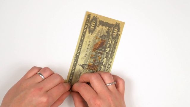 Origami birthday gift idea 🕯 folding a CANDLE out of money смотреть онлайн