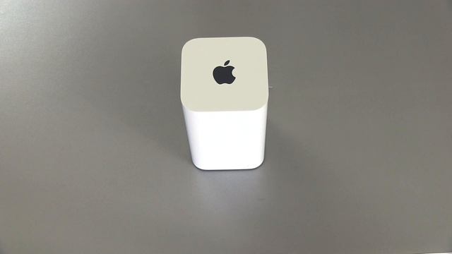 First Look- Apple Airport Extreme 802.11ac & Packaging Fail смотреть онлайн