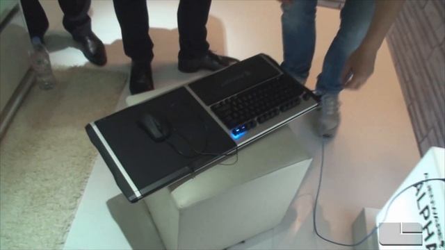 Roccat Dishes Information on Sova @E3 2014 смотреть онлайн