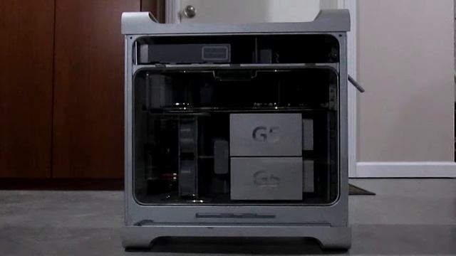 In Depth Look, The PowerMac G5 смотреть онлайн