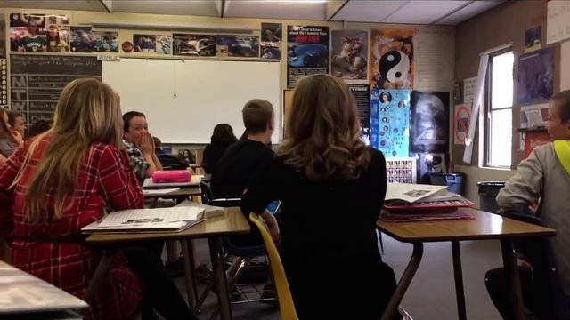 Teacher jumps out of the school window смотреть онлайн