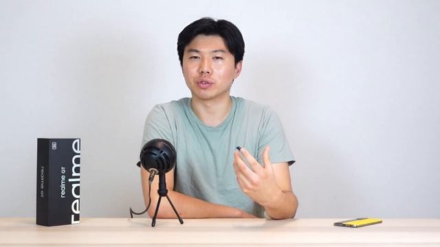 realme GT 5G Review: A True OnePlus Successor смотреть онлайн