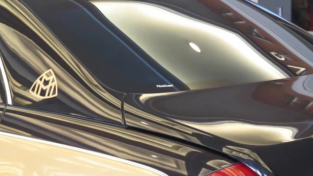golden/black Maybach 57S смотреть онлайн