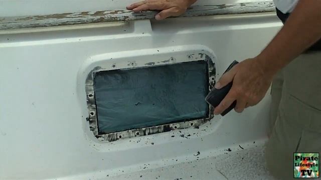 How To Remove and Replace Sailboat Port Lights [Windows] - Pirate Lifestyle TV ™ Episode 026 смотреть онлайн