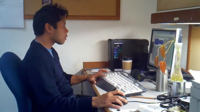 Tony fixes my computer смотреть онлайн