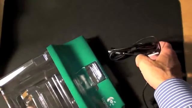 Logitech C910 1080p HD Pro Webcam Unboxing & Demo - Vision Academy смотреть онлайн