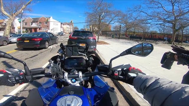 I RODE THE BMW GSA!! MY FIRST MOTOVLOG! смотреть онлайн