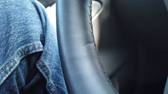 How to work from anywhere in your Tesla Model 3 or Y смотреть онлайн