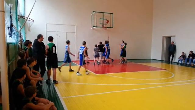 Дивизион Б БК "Школьники" vs БК "Котовец" (4 четверть) смотреть онлайн