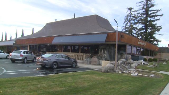 Yosemite Falls broken into on Blackstone Ave, business owners frustrated with crime смотреть онлайн