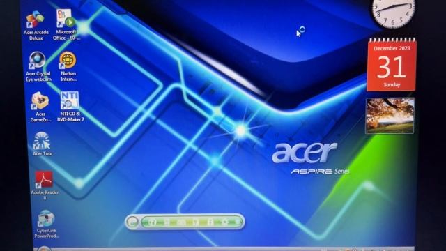 Nostalgia Paradise Episode 29: Looking At The Acer Aspire 5310 OEM смотреть онлайн