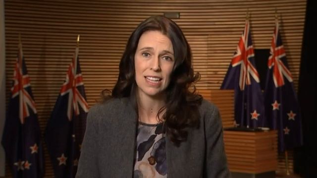 Jacinda Ardern outlines her plan to tackle high fuel prices смотреть онлайн
