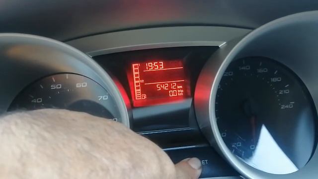 borrar aviso de servicio Seat Ibiza 2011 al 2014 смотреть онлайн