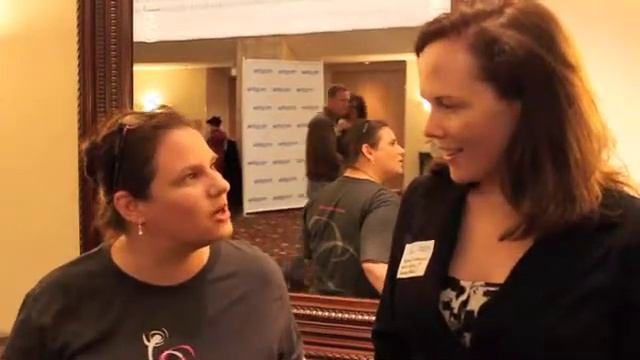Betsy Flannigan talks Mobile Apps - Windows Phone 7 смотреть онлайн