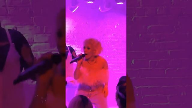 Doja Cat - Juicy Live at Hot Pink Pop Up NYC смотреть онлайн