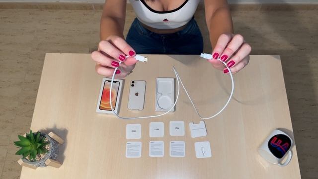 iPhone 12 mini white Unboxing - English смотреть онлайн